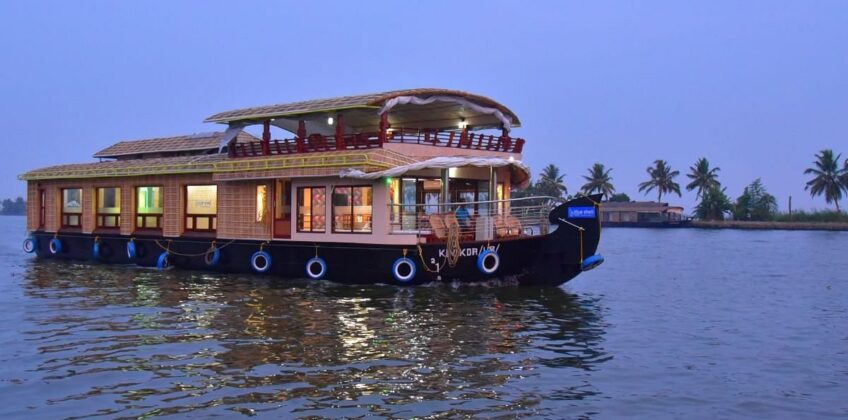 Kerala Backwater Tour in Alleppey